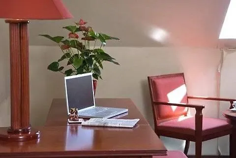 Zoom Hotel Bruselas
